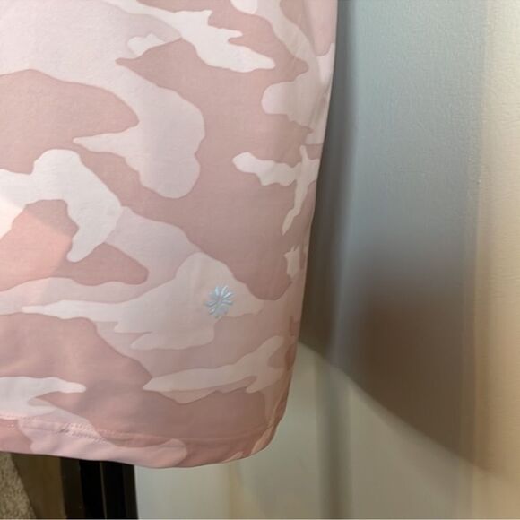 Athleta Ultimate Camo Train Tank Pink Camo XL - Picture 4 of 6